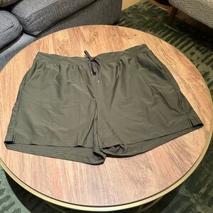Old Navy | Powersoft Green Elastic Shorts